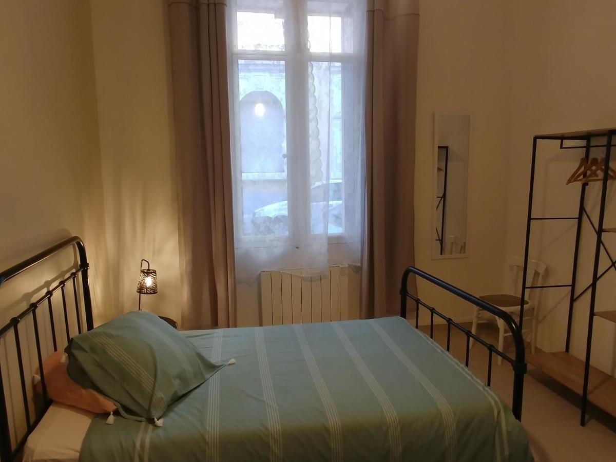 나르본 Rez De Chaussee Centre, Jardin 아파트 외부 사진
